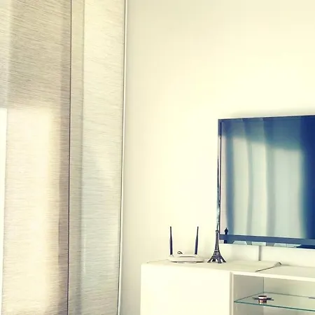 Apartmán Relax En Lloret Con Gym Y Piscina By Host&joy Lloret de Mar