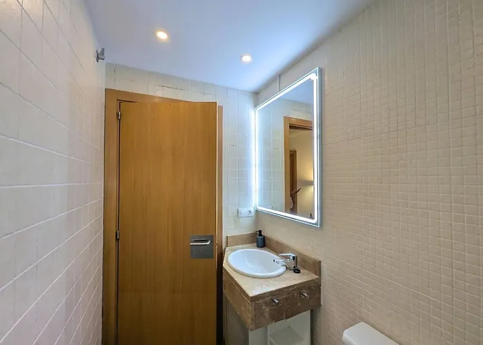 Relax En Lloret Con Gym Y Piscina By Host&joy * Lloret de Mar